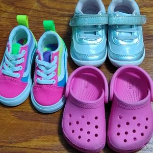 Baby, beginner walker Size 4